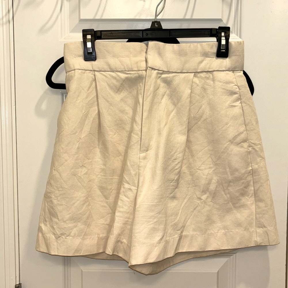 Zara Khaki High Rise Linen Shorts